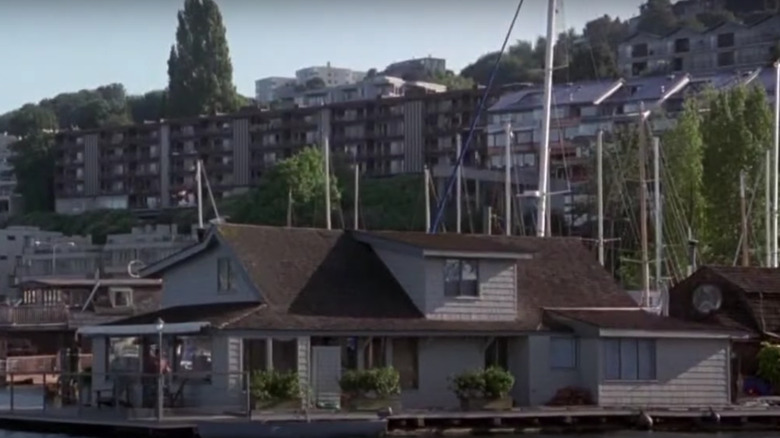 Outside view if Seattle houseboat