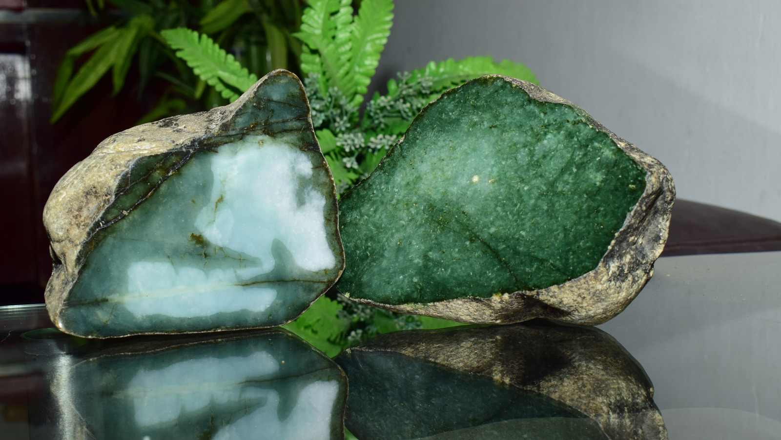 Here s Where You Should Place Jade Crystals In Your Home