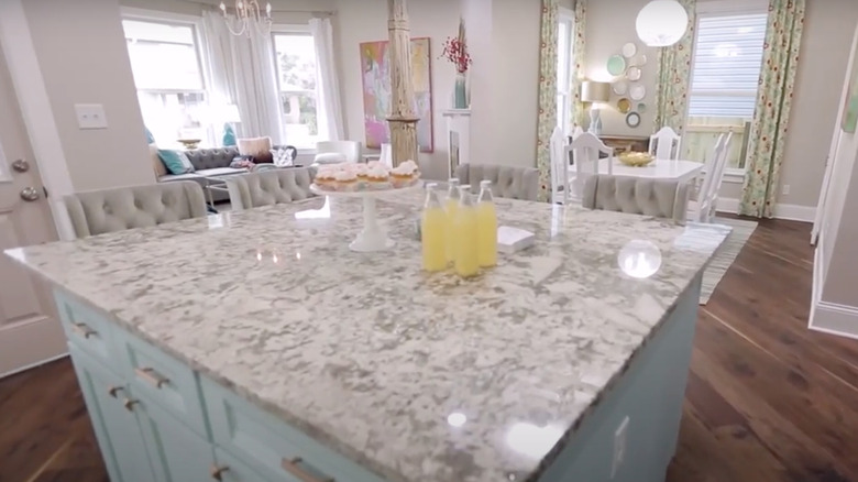 granite countertops in kitchen