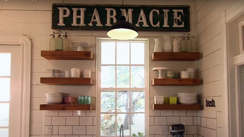 kitchen open shelving home