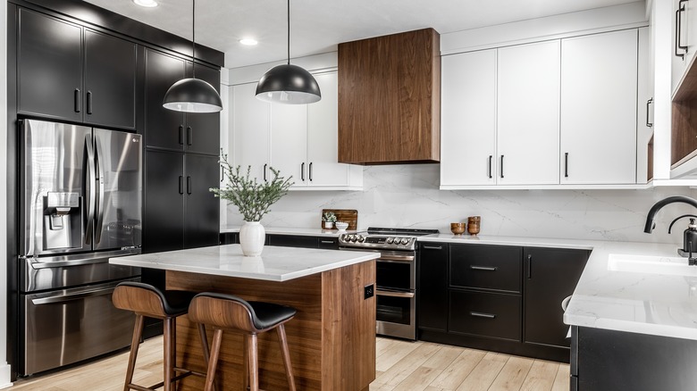 Black and white kitchen