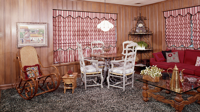 Old fashioned wooden paneling in living room