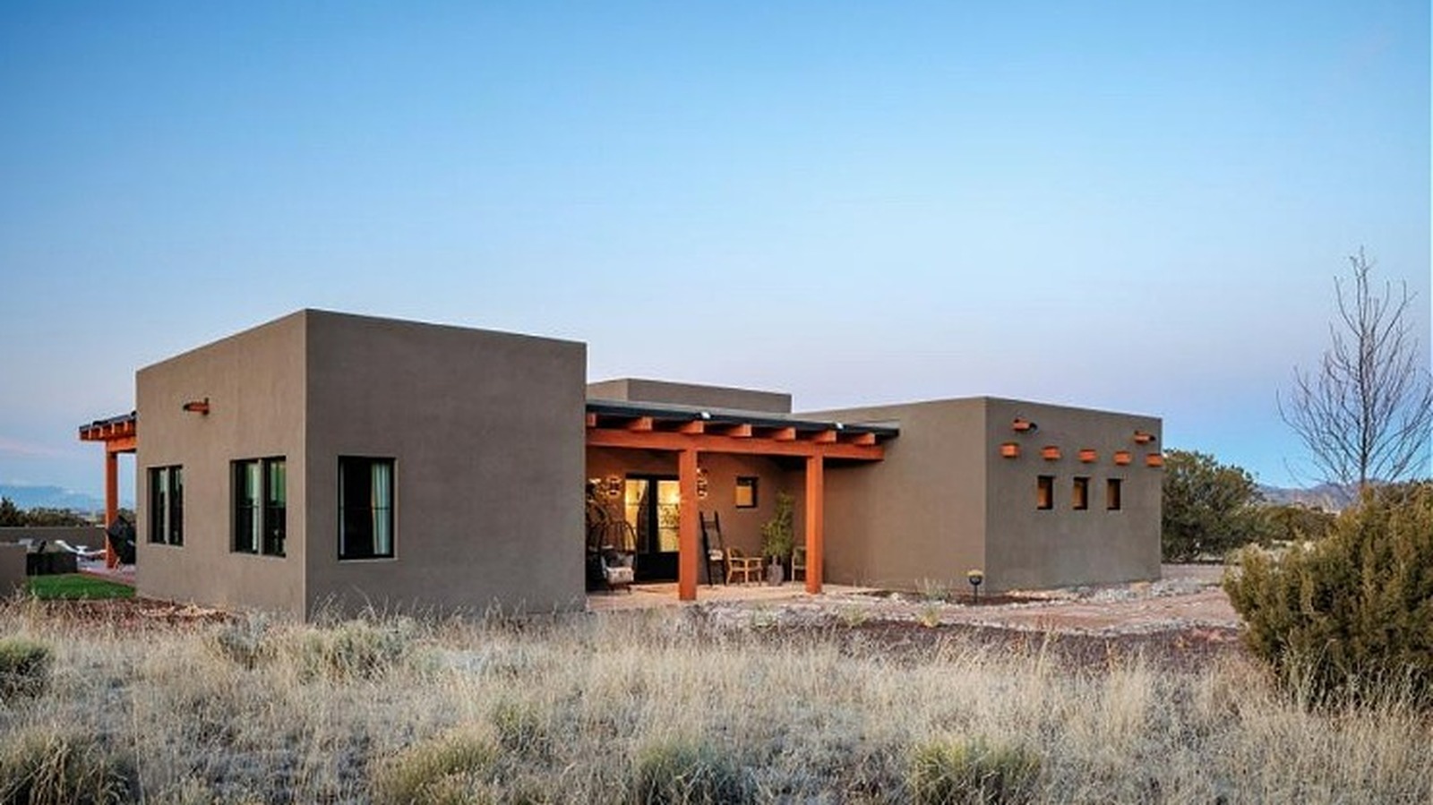 HGTV's 2023 Smart Home Is A Desert Getaway