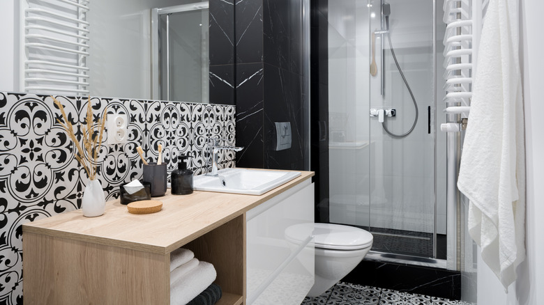 patterned tiles in bathroom