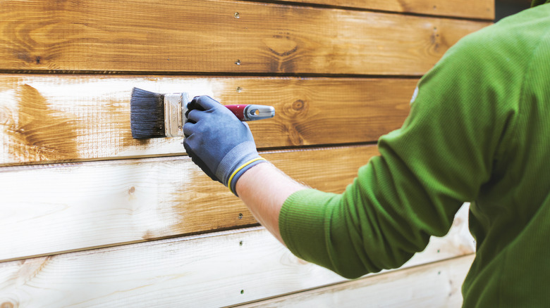 Painting wood exterior siding 