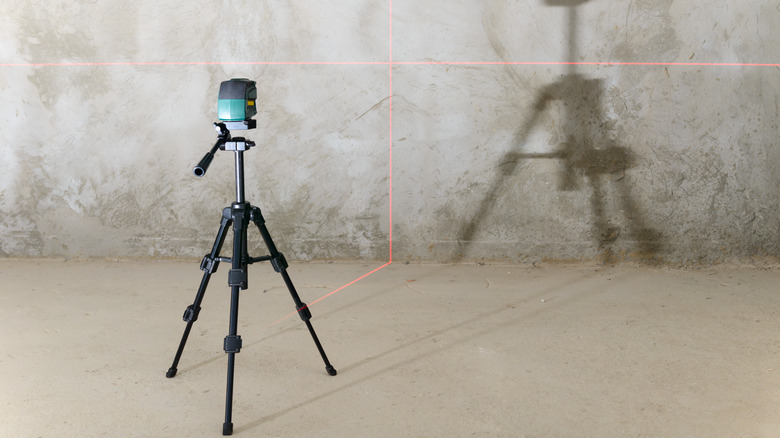 laser level on tripod