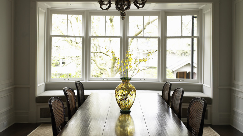 Formal dining room