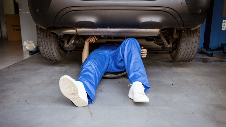 looking under car