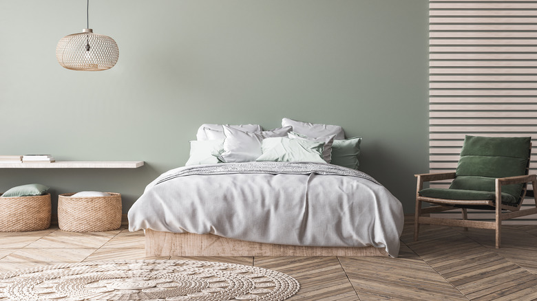 bedroom with woven decor