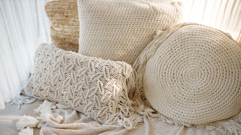 Knitted throw pillows and blanket 