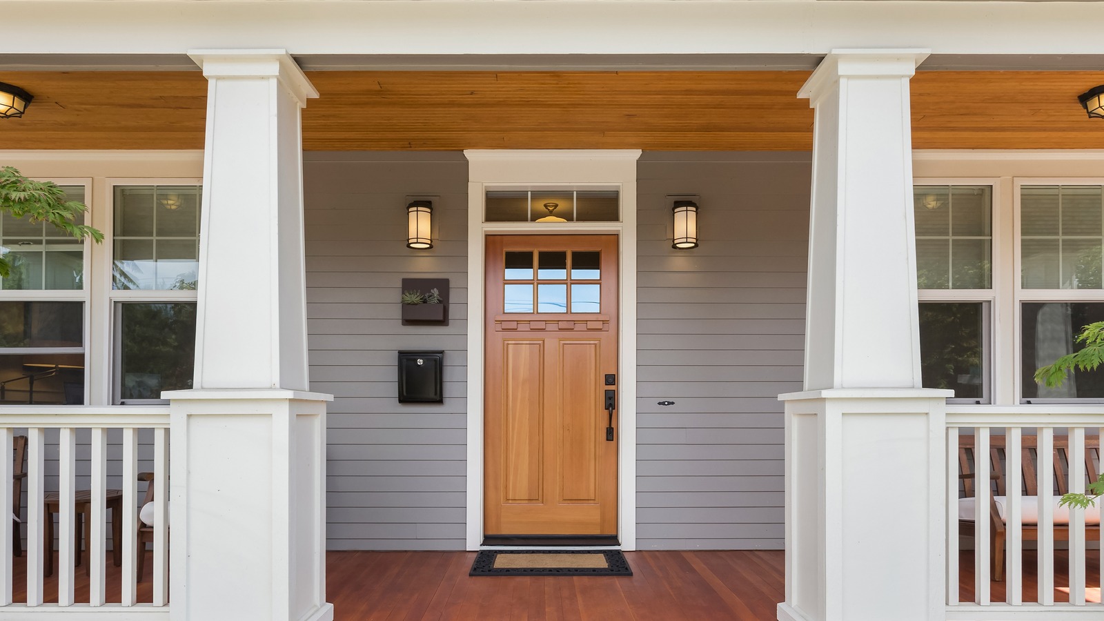 Home Depot Or Lowe's Which Has Better Deals On Front Doors?