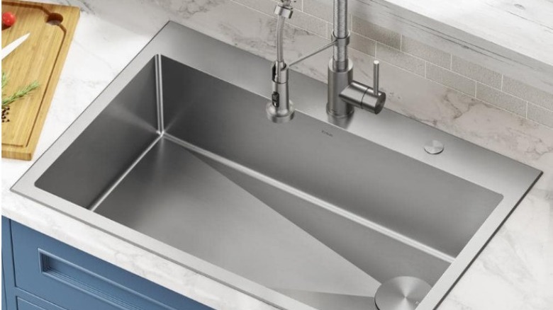 KRAUS kitchen sink