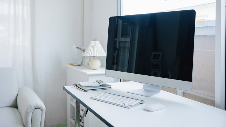 empty desk in office