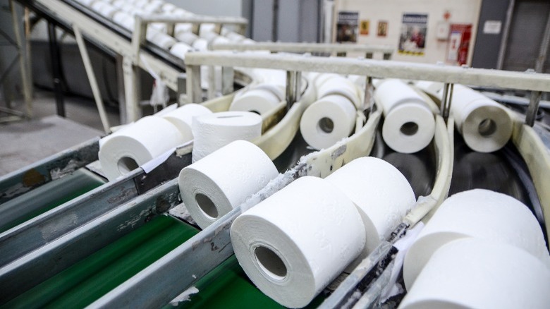 Toilet paper on conveyor belt 