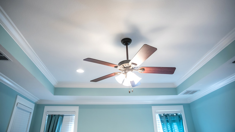 tray ceiling in bedroom 