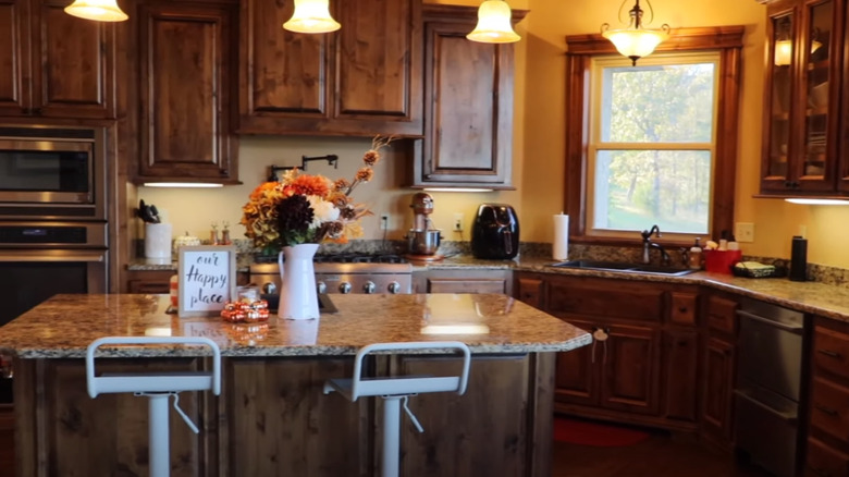 Example of Tuscan style kitchen