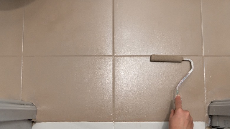 Painting over tile in bathroom 