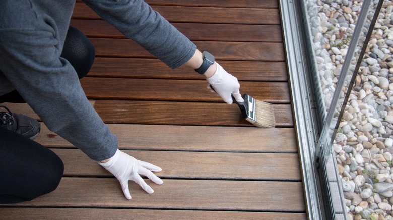 refinishing floor with wood stain