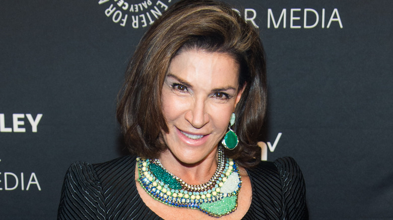 Hilary Farr at event