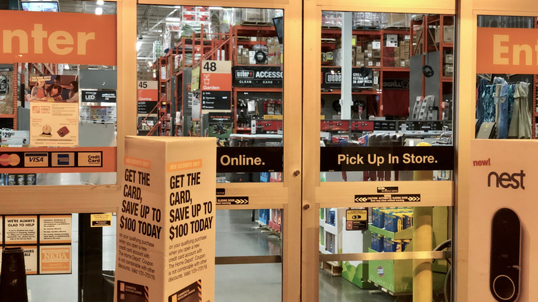 Entrance to home depot