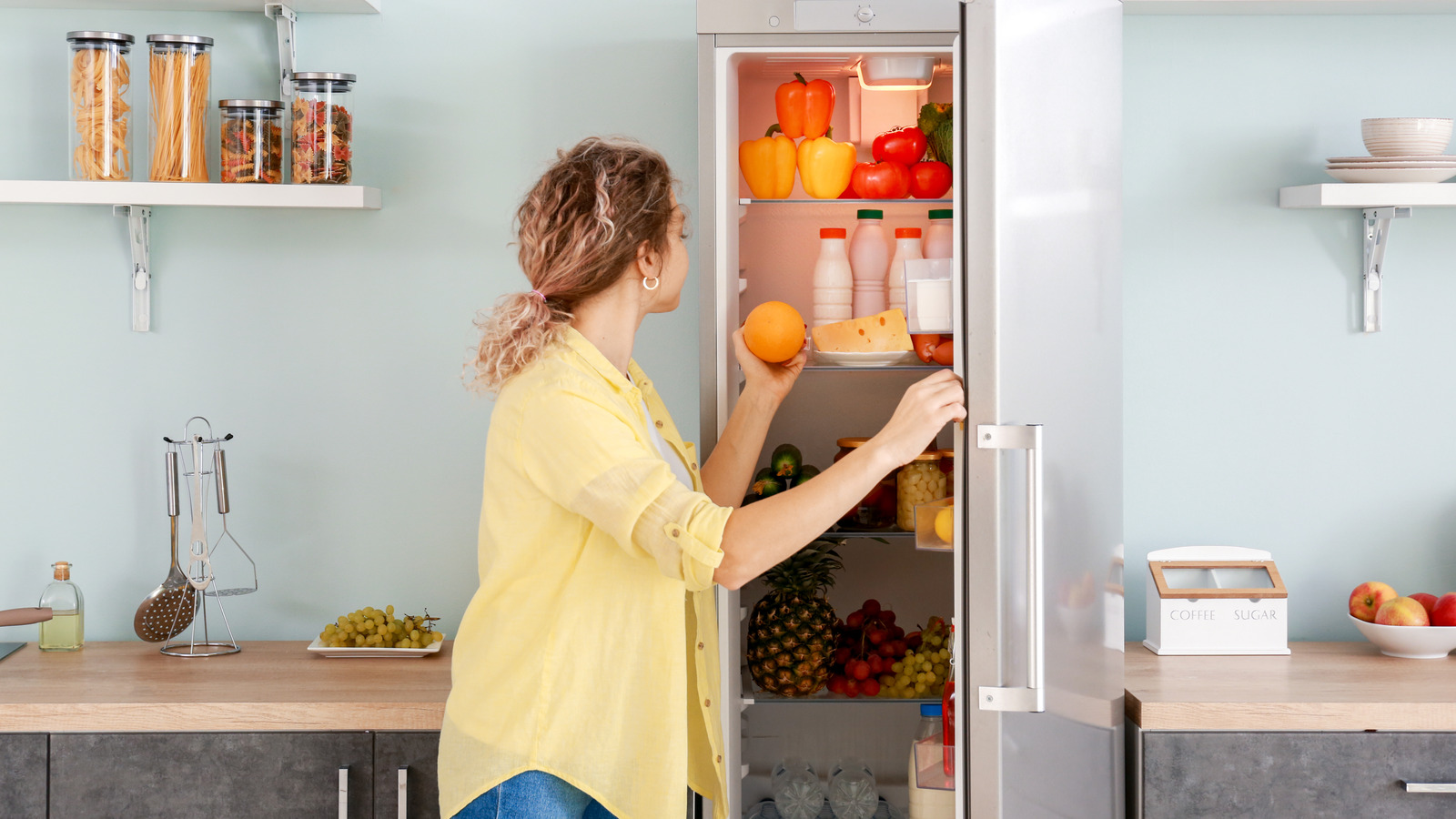 How long does a refrigerator last?