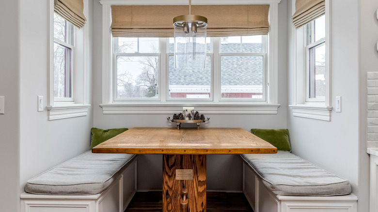How Much Does It Cost To Build A Breakfast Nook From Scratch