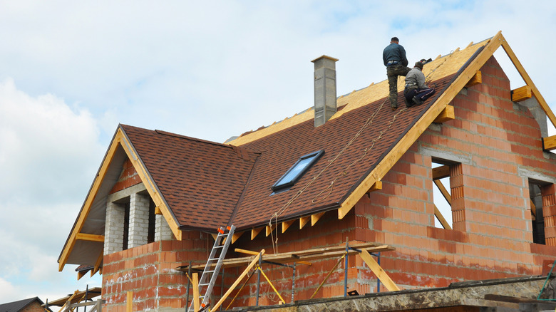 roofing construction with dormers