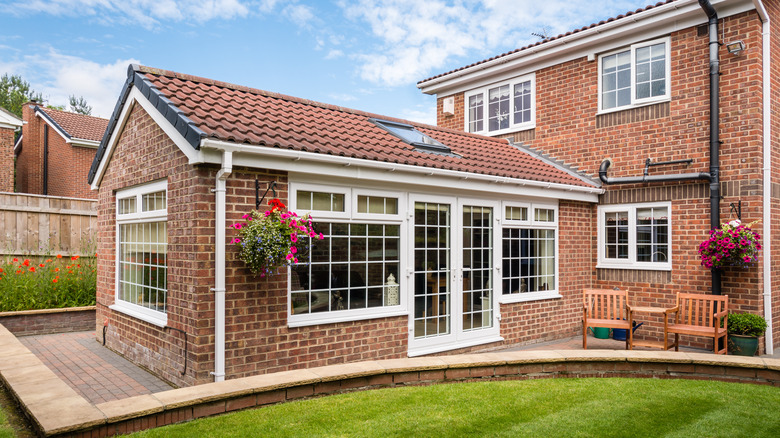 sunroom attached to house