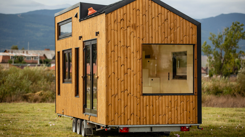 Tiny house on wheels