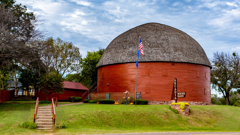 Round red barn