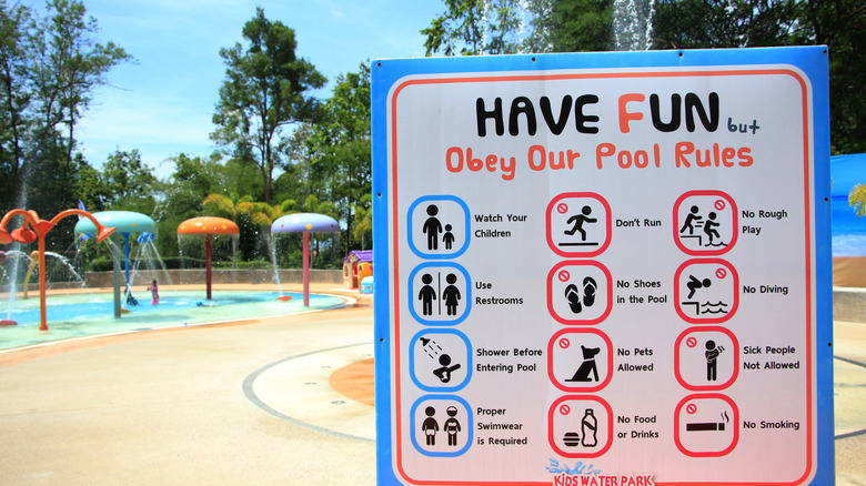 kids water park rules sign