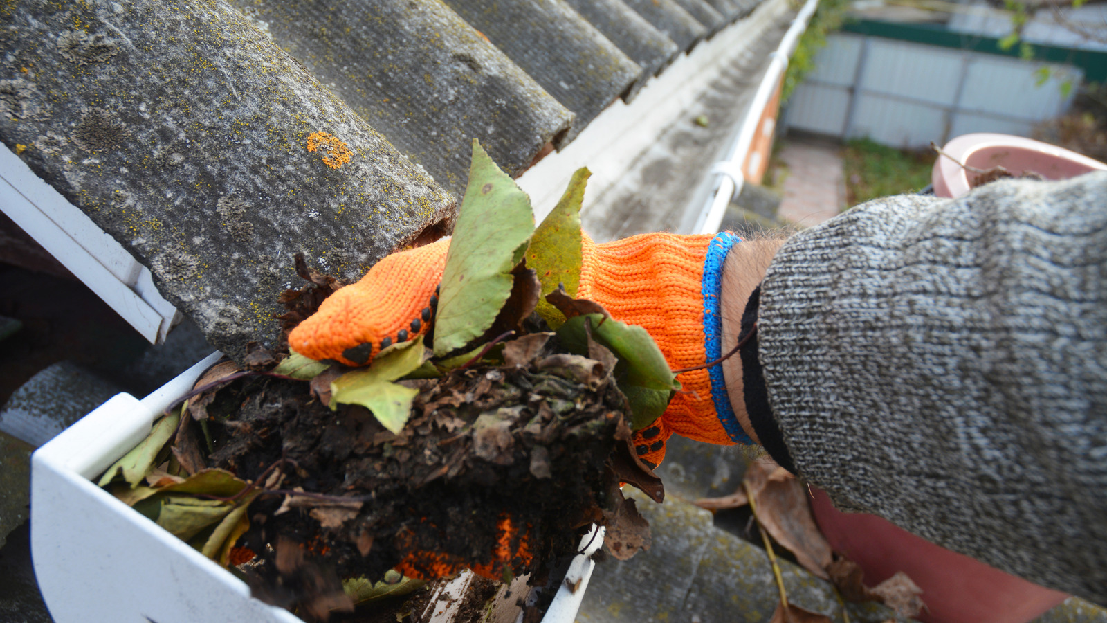 The Best Gutter Cleaners of 2024 - Tested by Bob Vila