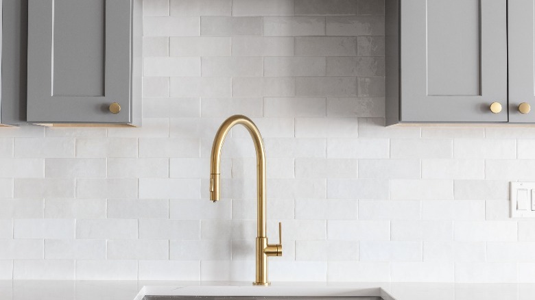 White marble tile backsplash