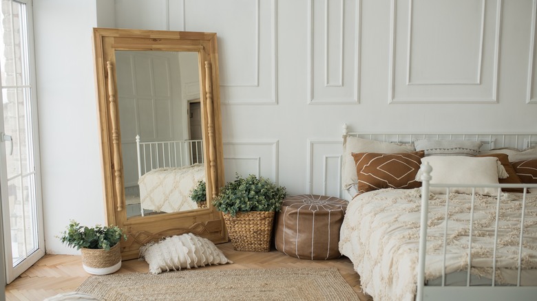 Beige bedroom 