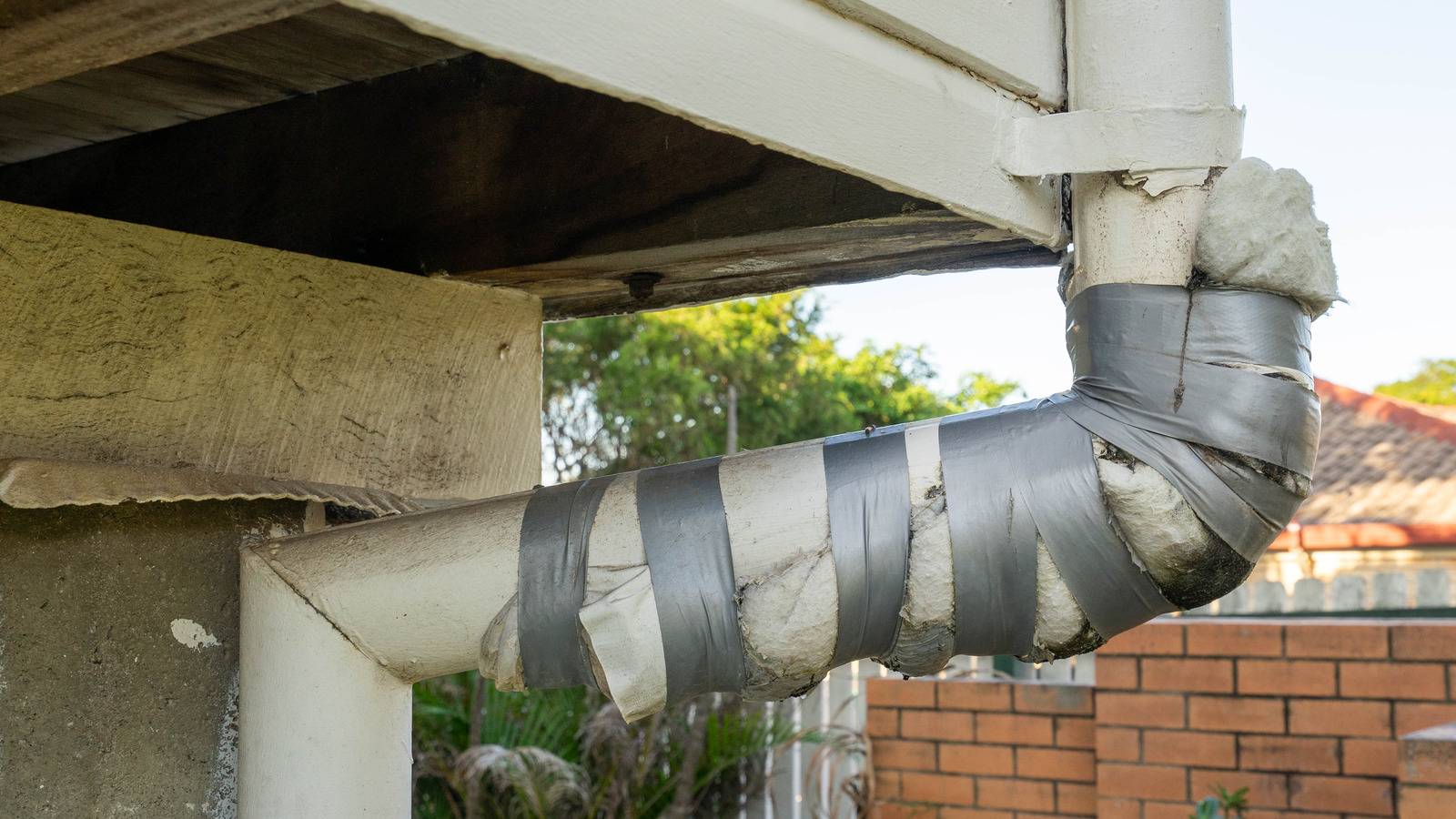 how-much-it-costs-to-repair-your-damaged-gutters-house-digest