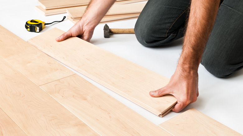 installing hardwood flooring