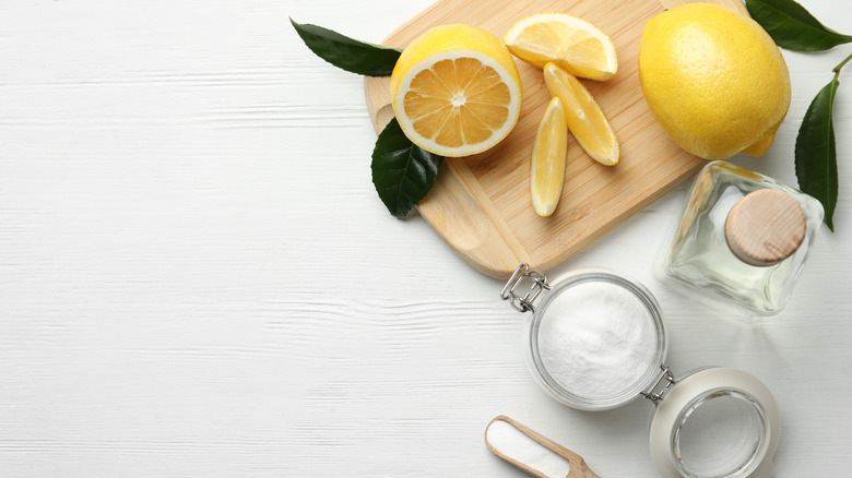 cutting board, lemons, baking soda