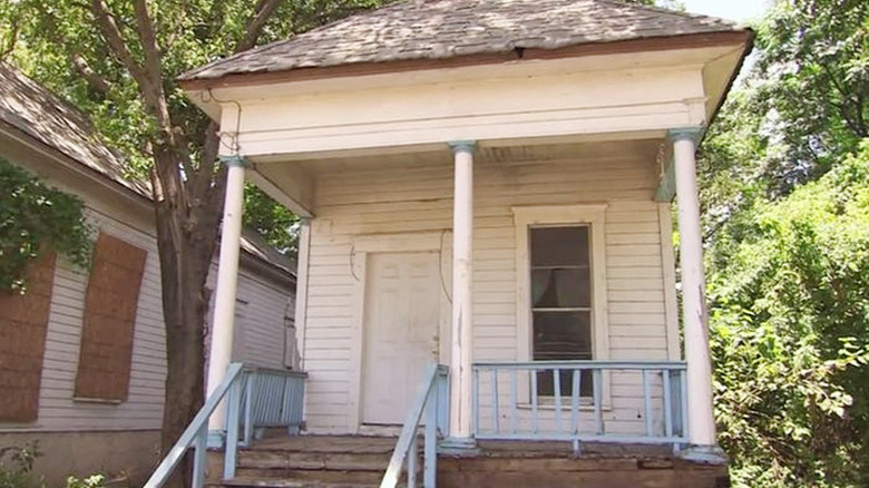 Fixer Upper shotgun house