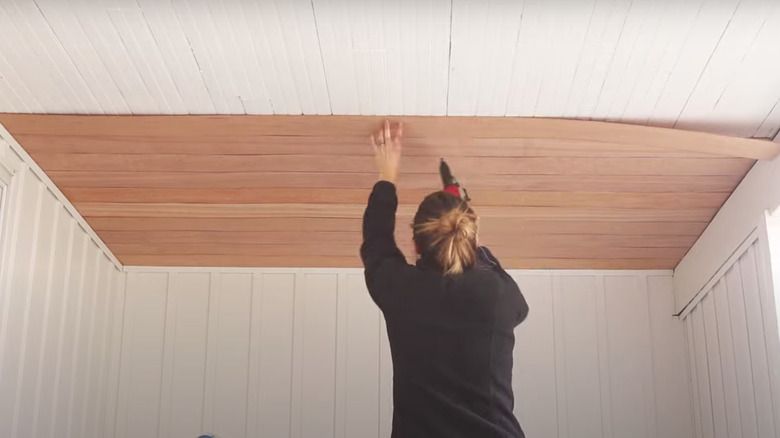 DIY ceiling plank installation