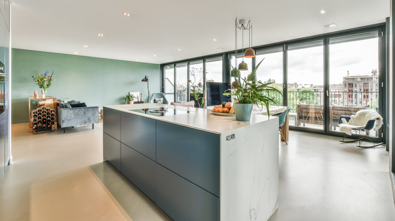 Kitchen with big windows