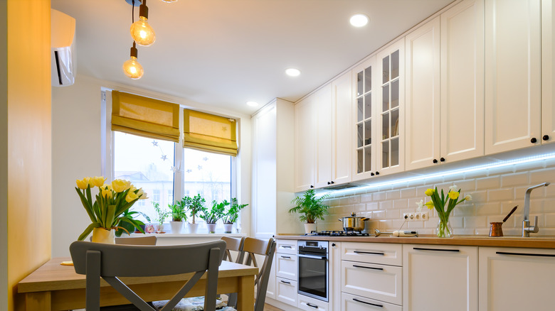 lighting types in white kitchen