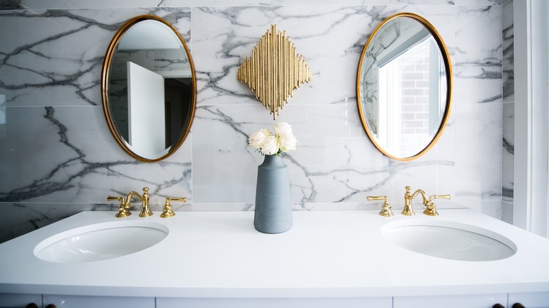 white marble tile in bathroom