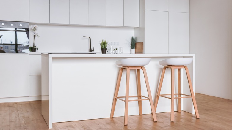 Clean and dry MDF-cabinetry