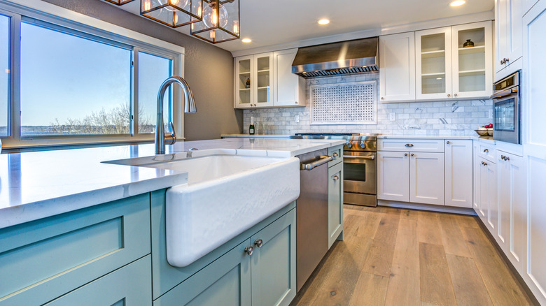 Kitchen with farmhouse sink