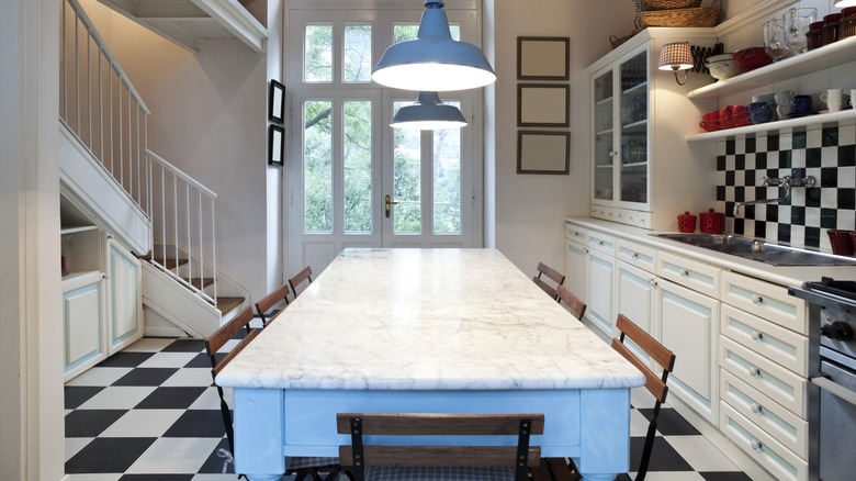 checkered floor and backsplash kitchen