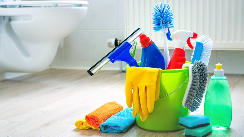 bucket of cleaning supplies