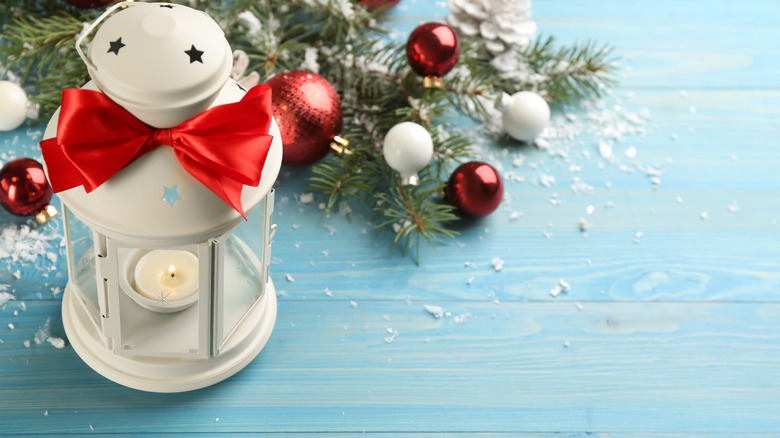 holiday lantern with garlands