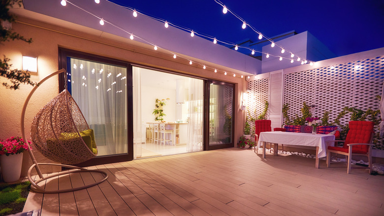 patio lighting with patio furniture 