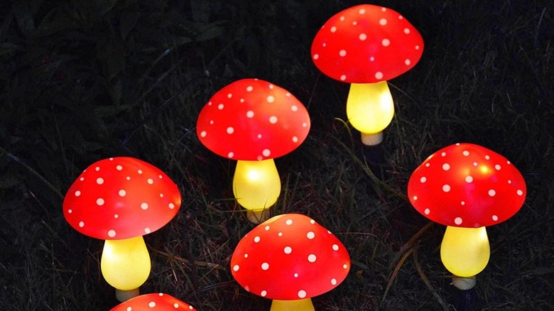 Lights that look like red mushrooms