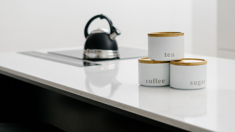 kitchen canisters on countertop